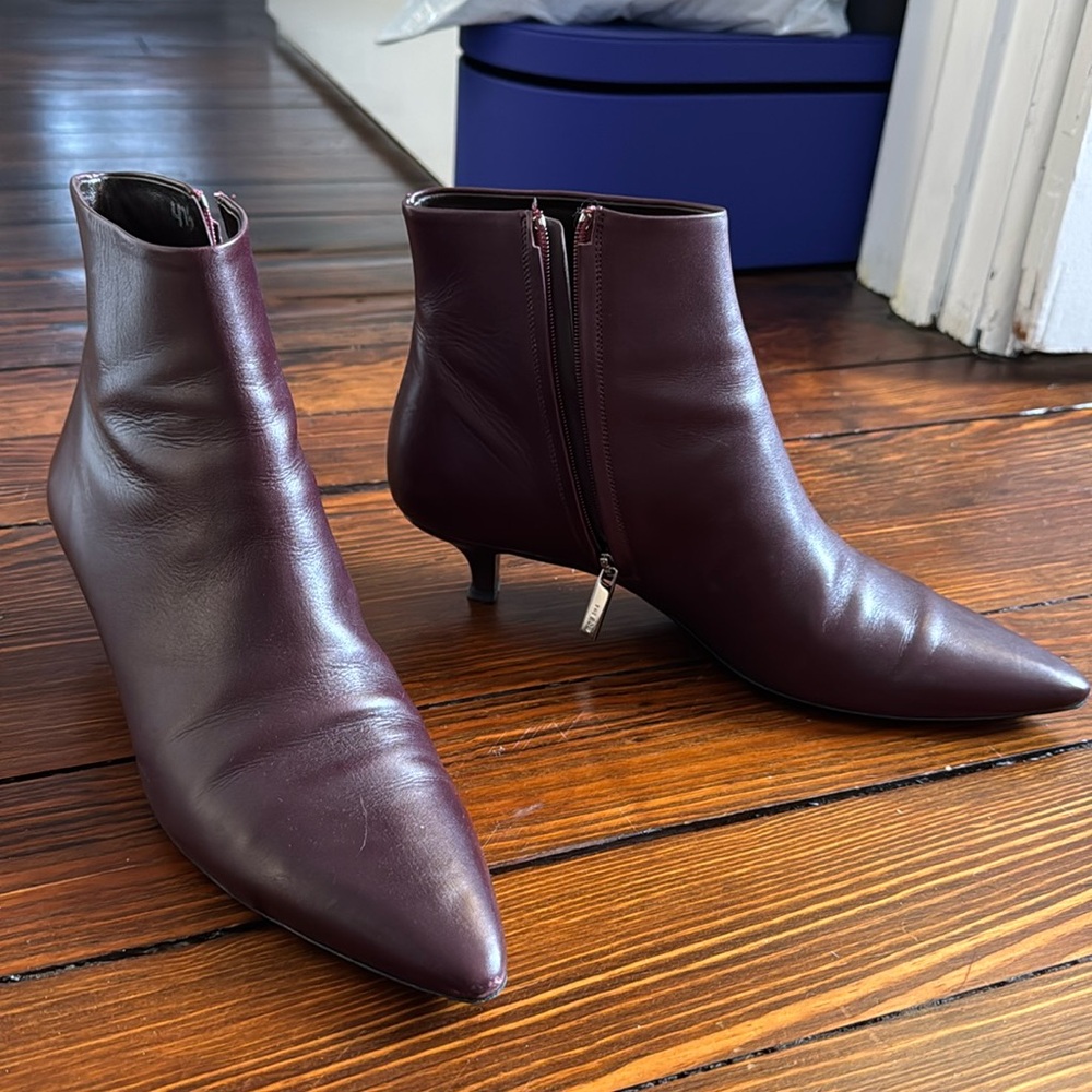 The row burgundy booties - Picture 3 of 5